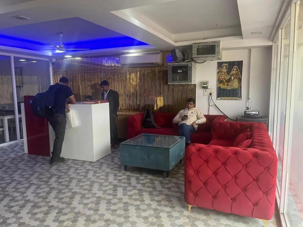 Hotel Qcent Premier Gurgaon India