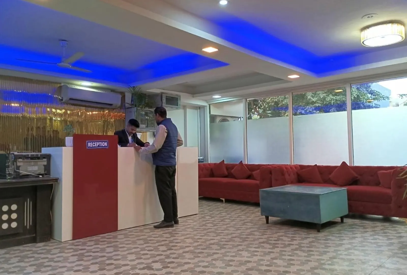 Hotel Qcent Premier Gurgaon India